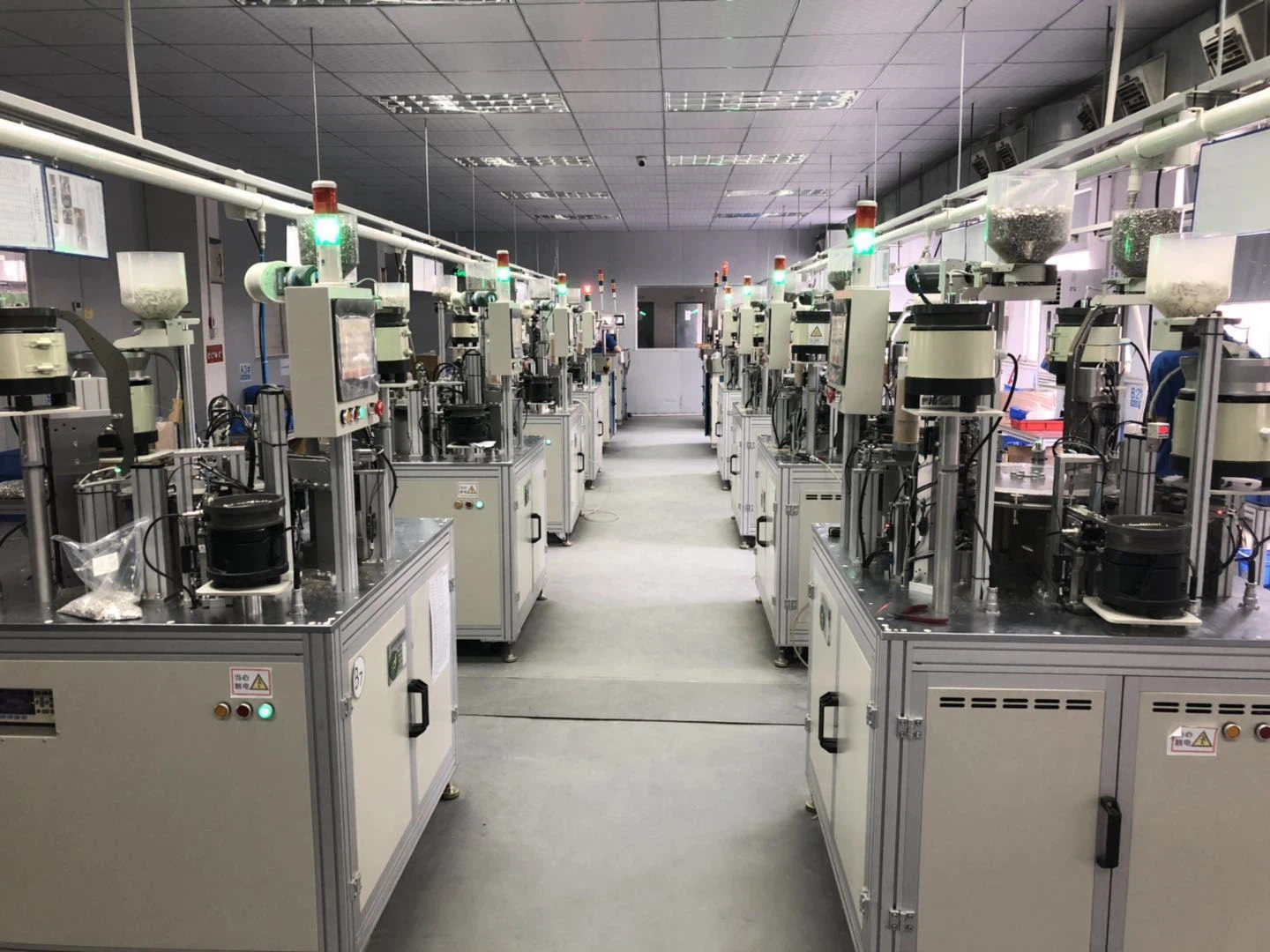 Fuse Automatic Producing